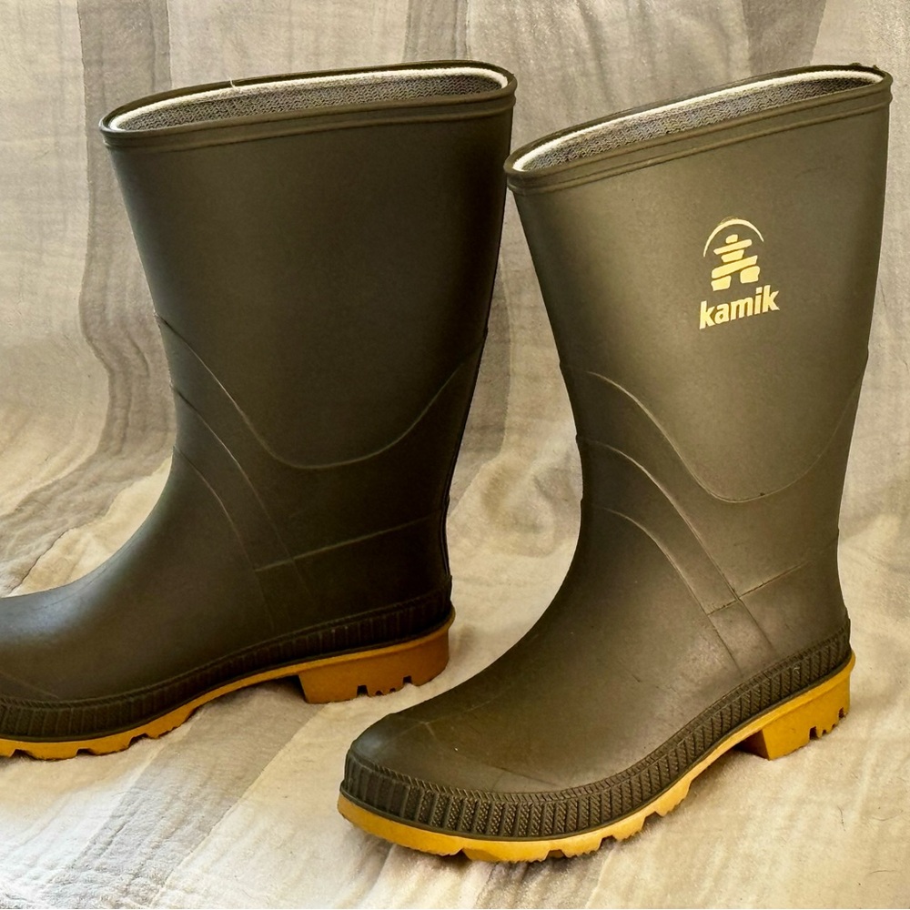 Kamik Army Green Rain Boots